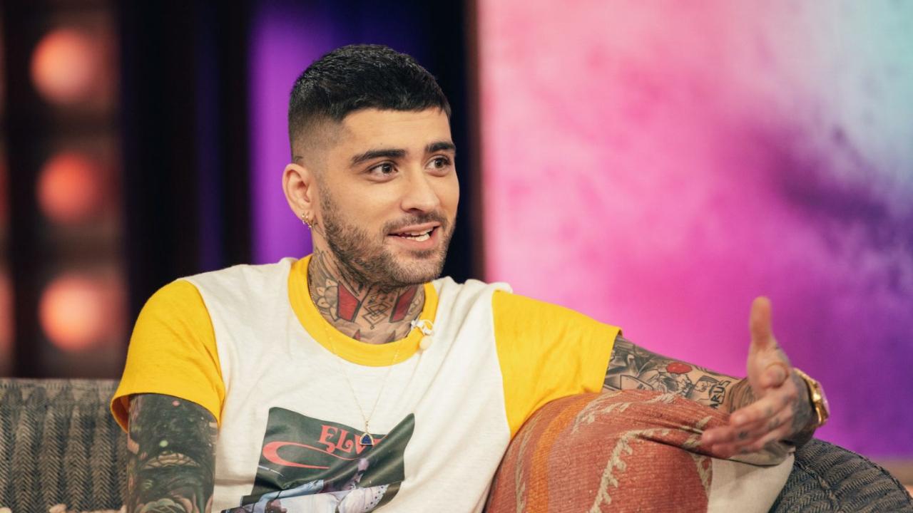 Zayn Malik rejoins One Direction`s company after a decade